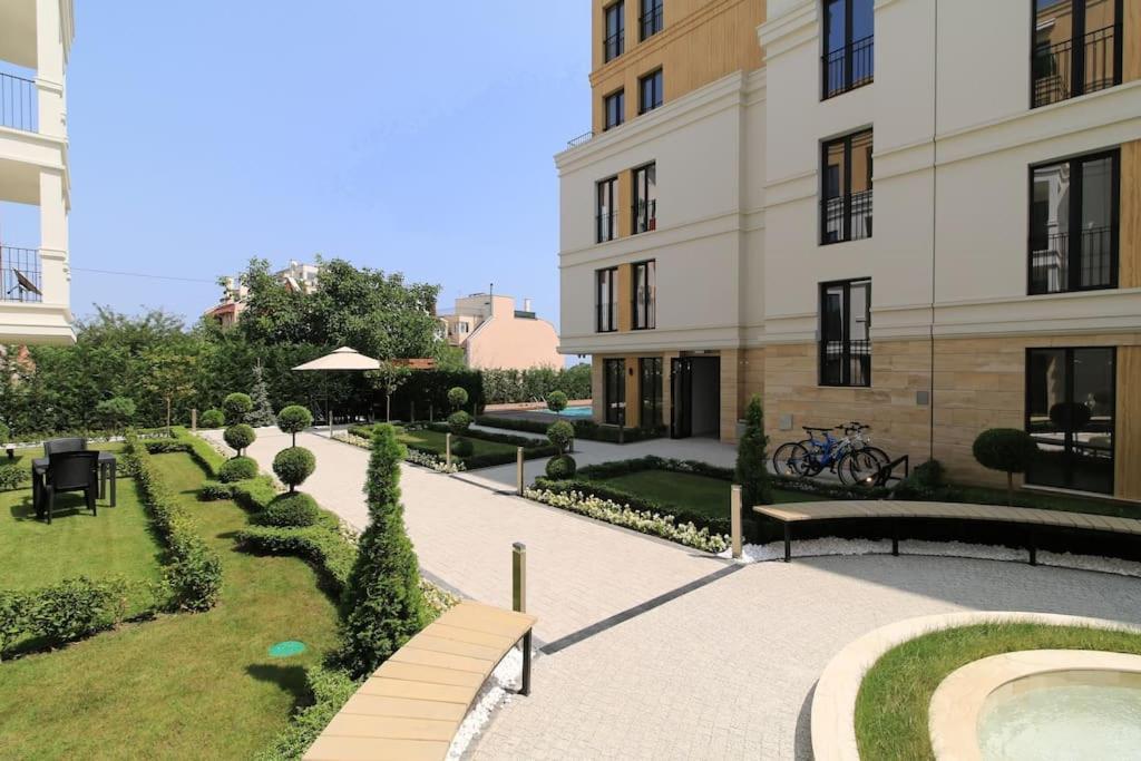 Apartment In Evargreen Complex With Terrace Varna Ngoại thất bức ảnh