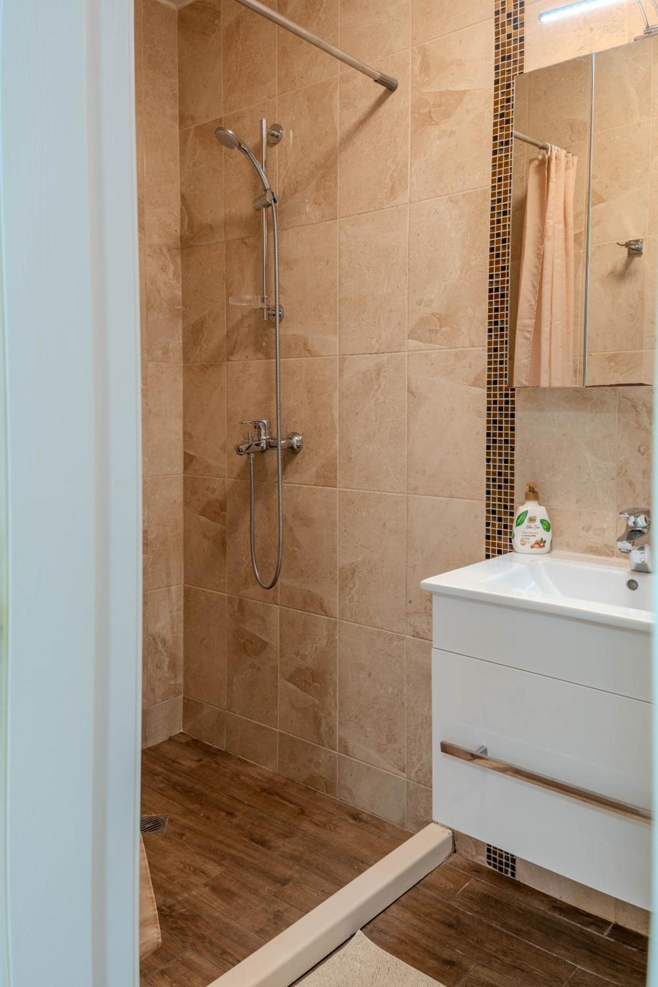 Apartment In Evargreen Complex With Terrace Varna Ngoại thất bức ảnh